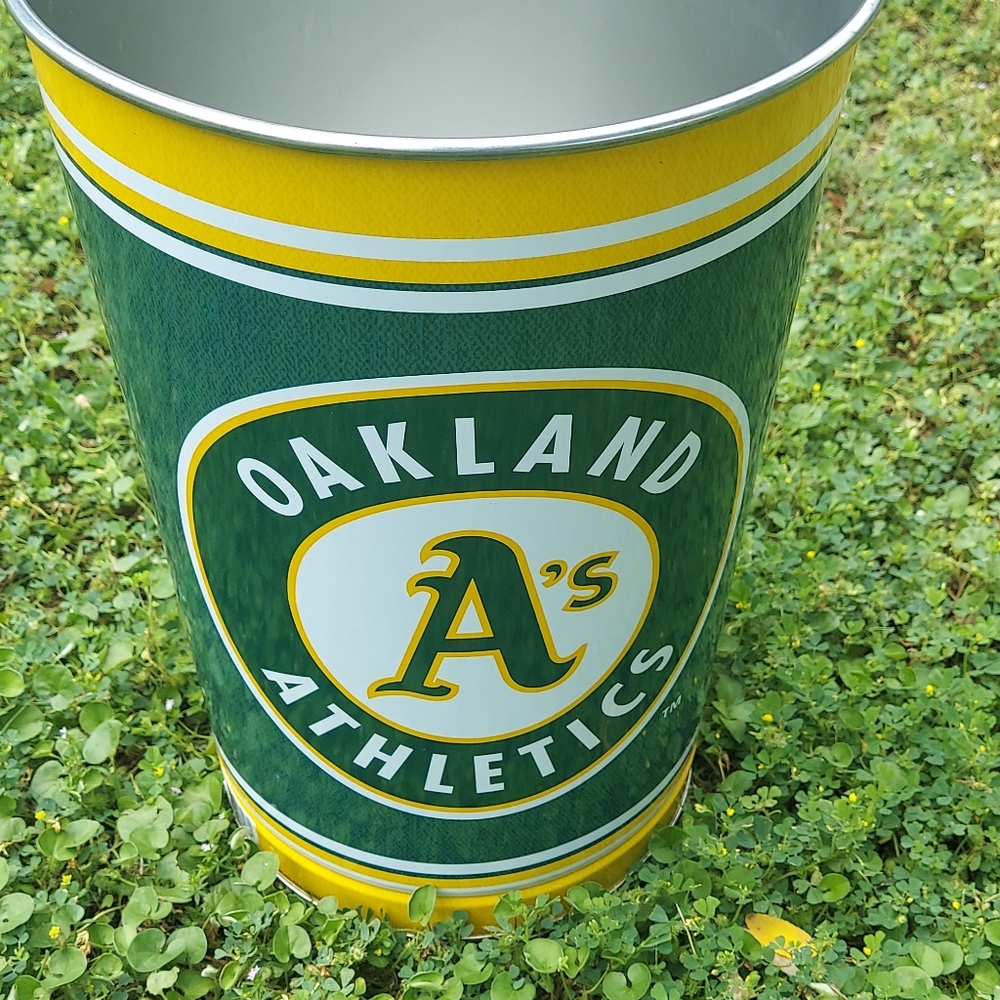 Oakland A's, Orlando Magic, Philadelphia 76ers and Phoenix Sun's trash can